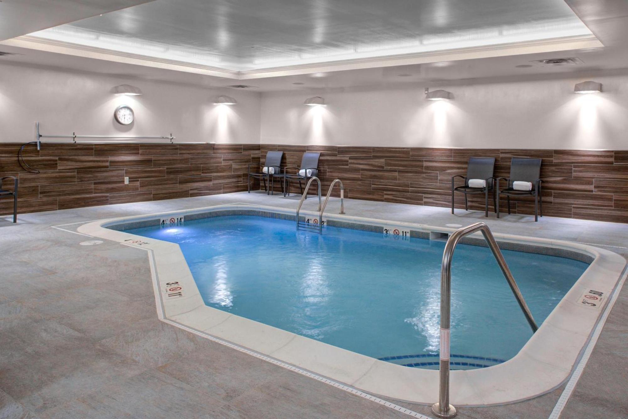 Fairfield Inn & Suites By Marriott Roanoke Salem Esterno foto